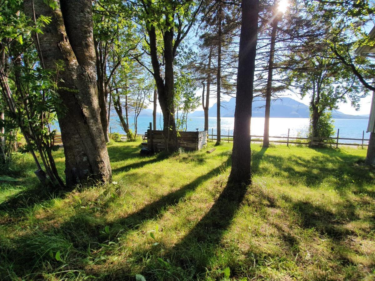 Villa Slettvold Lyngen à Svensby Extérieur photo