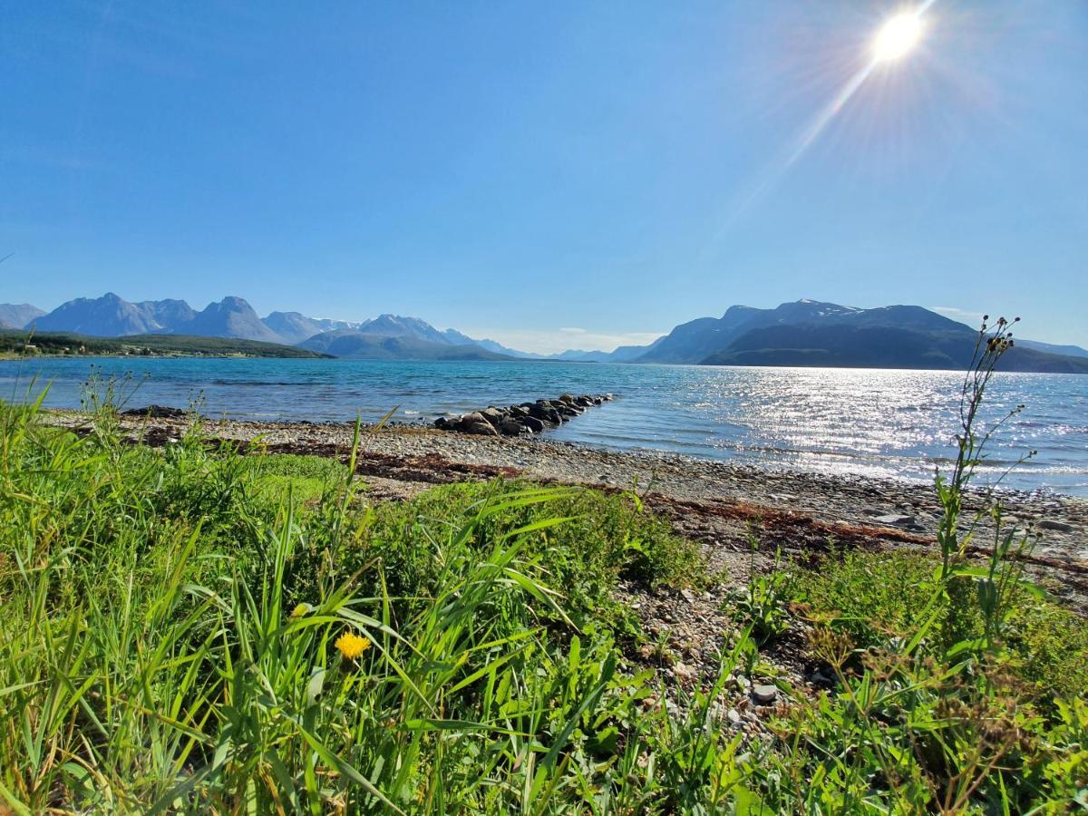 Villa Slettvold Lyngen à Svensby Extérieur photo